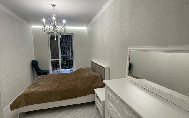 Dvukhkomnatniy Lyuks Flat