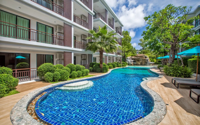 Suite Selayar Rawai Beachfront Title Condo Apartments