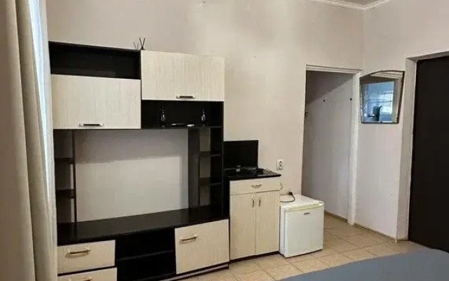 Yuzhnye nochi Guest House