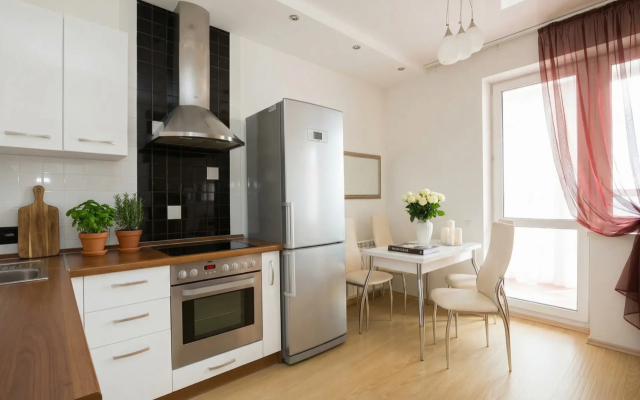 Апартаменты на Бажова 68