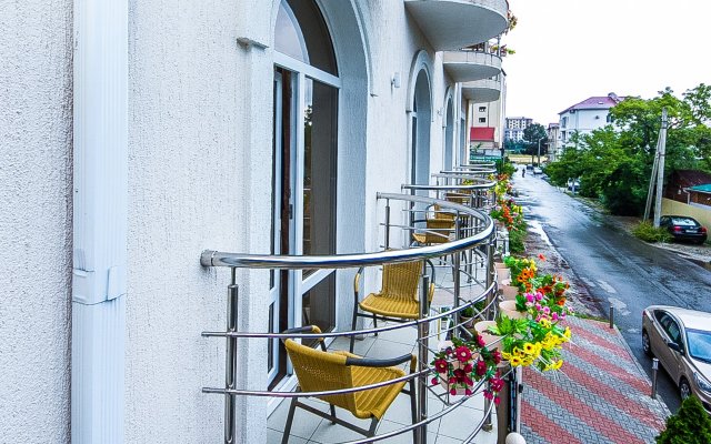 Imperial Hotel
