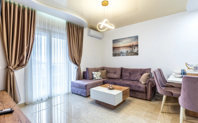 Imperial Nikic Apartments