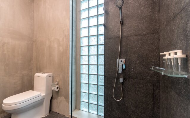 Modern Property nearby Kamala beach with Pool Villa