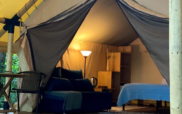 Ривер Глэмп