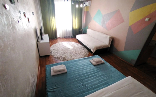 Na Entuziastov 37 Apartments