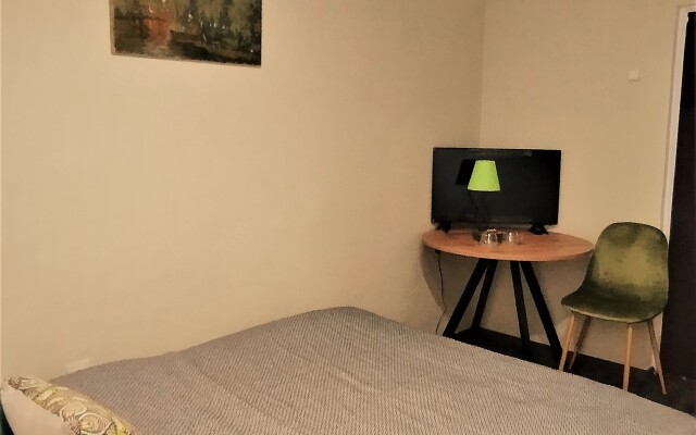 Fligelyoky Guest House