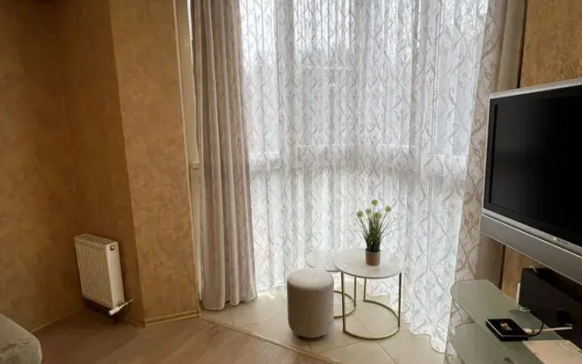 Квартира на Дмитриевой 13Б