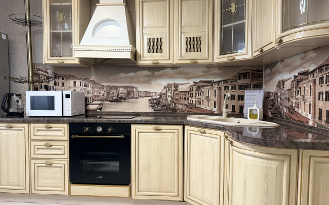 Апартаменты на Сквере Ермакова