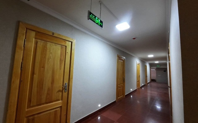 Hotel Diyor