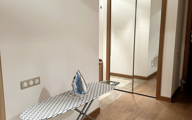 Loft Dvukhkomnatny Vozle Tsirka Nikulina Flat