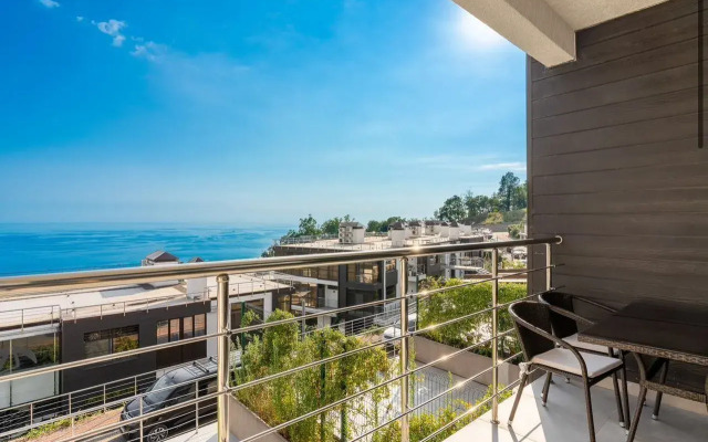 Квартира двухкомнатная c красивым видoм нa море