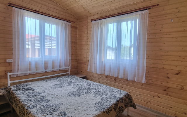 Частный дом Уютный домик недалеко от моря