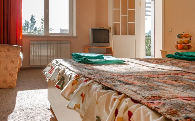 La Rose Guest House