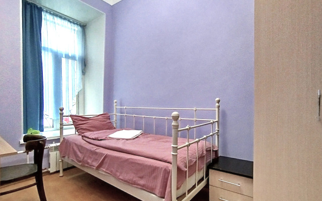 Квартира 4-комнатная в сердце Санкт-Петербурга