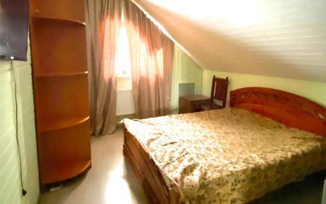 Chastny Dom Uyutny Dom u Tsentra Goroda Private House