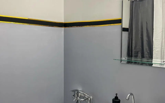 Квартира на Петра Подзолкова 24