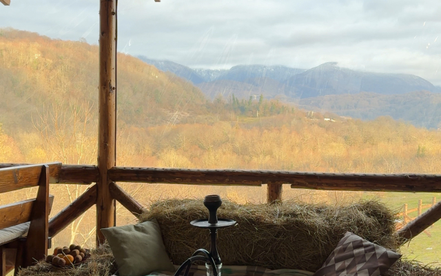 Gulyaj Pole Glamping