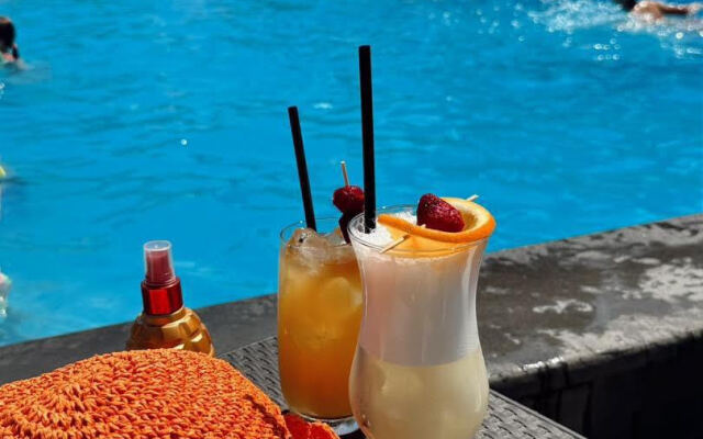 Veranda Hotel