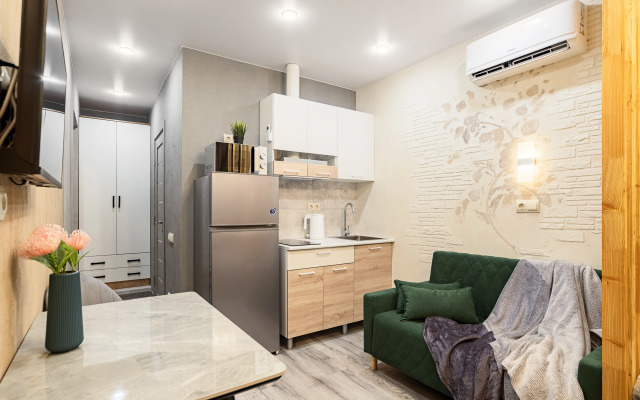 Studiya ryadom s morem Flat
