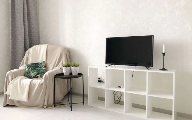 Na Ulitse Mira 13D Flat