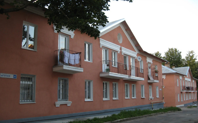 U Solodezhni Flat