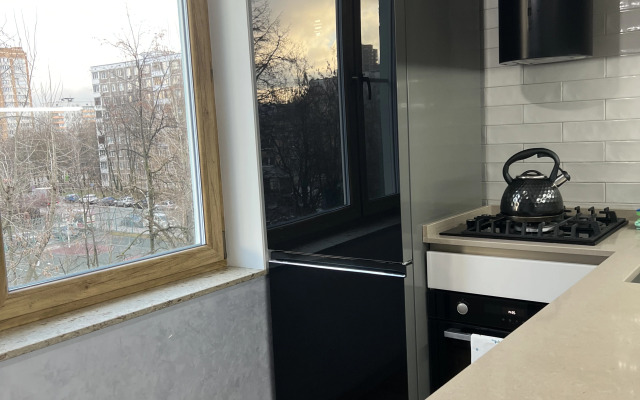 Квартира Уютная 3-х комнатная с ремонтом квартира