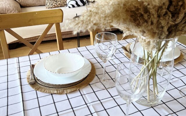 UraganApart Safari v dome Shurika Apartments 2