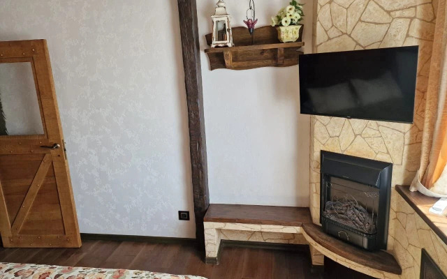Shale Apartments