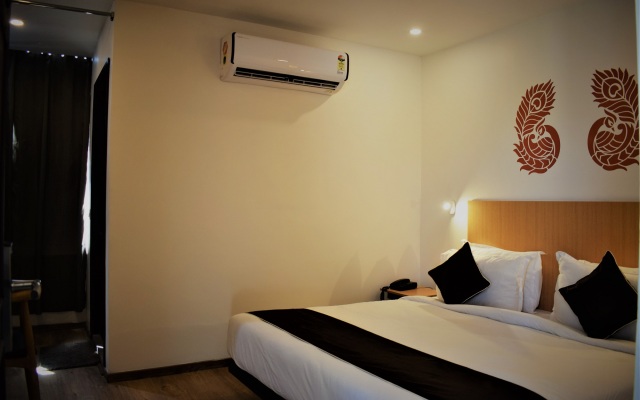 Vishnu Paradise Hotel