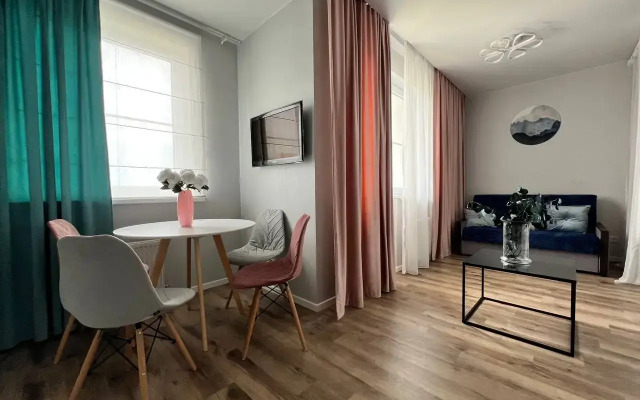 Uyutnaya Studiya Frukty-Rent Flat
