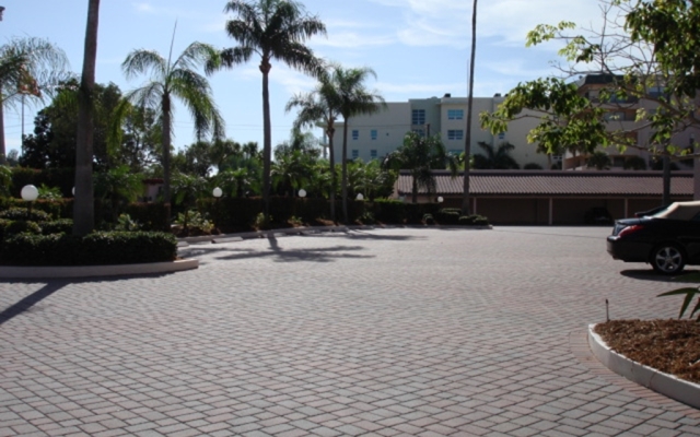 Апартаменты Siesta Breakers 603