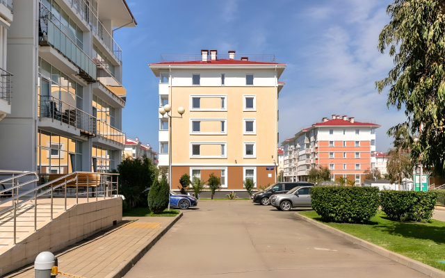 Ispanola Apartments