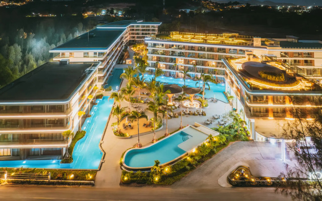 Kora Beach Resort Phuket Resort