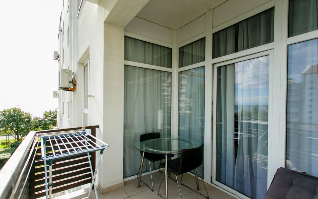 V Imeretinskom na Parusnoy 23 Apartment