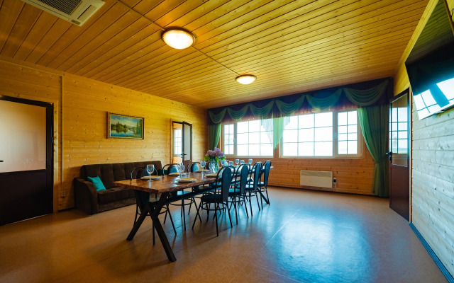 Частный дом на берегу озера Плещеево 57А