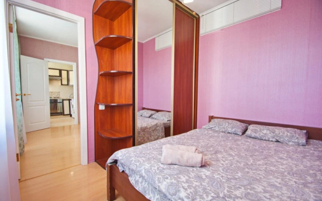 Апартаменты Апартон на Независимости 52