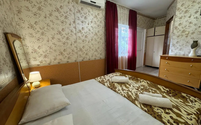 Меблированные комнаты Славный Дом