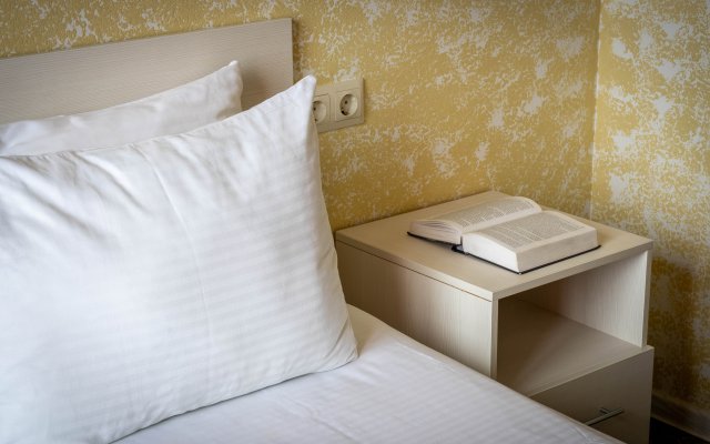 Studiya s balkonom s vidom na more ryadom s Okeanariumom Flat