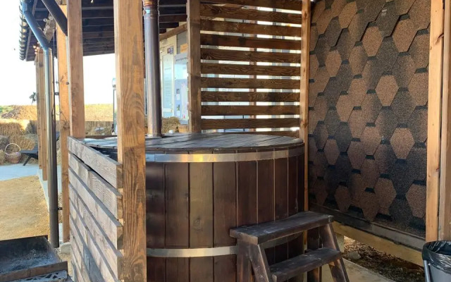 Глэмпинг-отель "Pera"