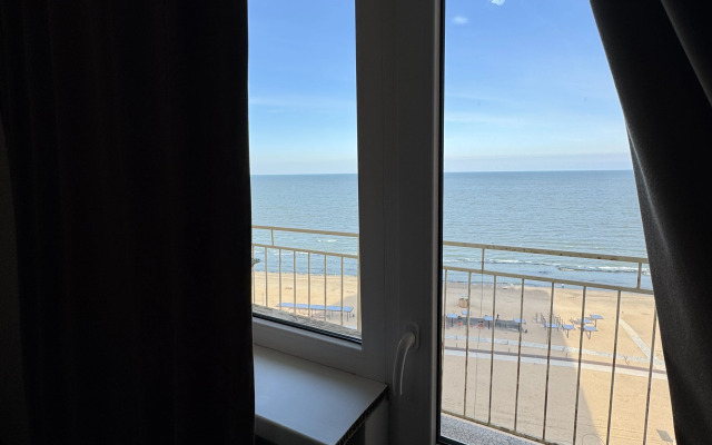 Квартира с красивым видом на море 2
