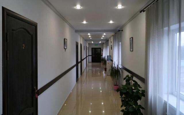 LUX Hotel