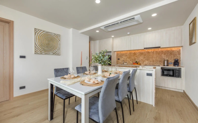 Apartment Ozone condo by TropicLook