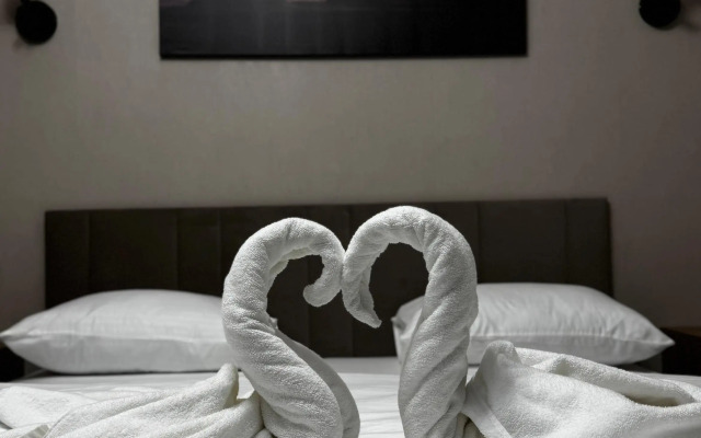 MoonLit Hotel