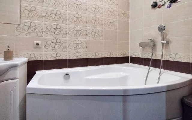 Stylish 1-bedroom apartments in Eastern microdistrict Flat