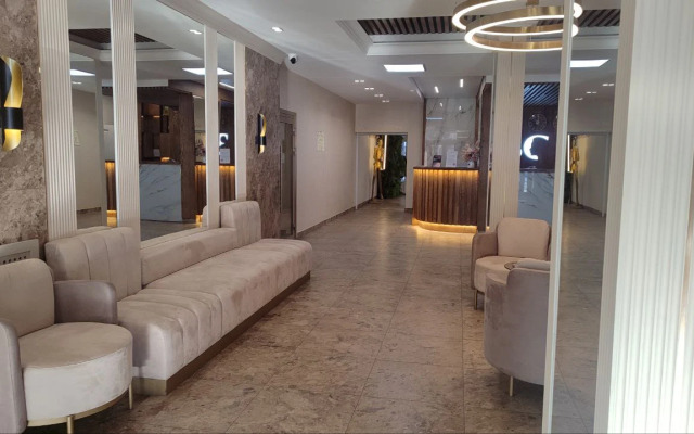 Krasroyal Studiya Apartments