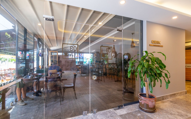 Der Inn Hotel