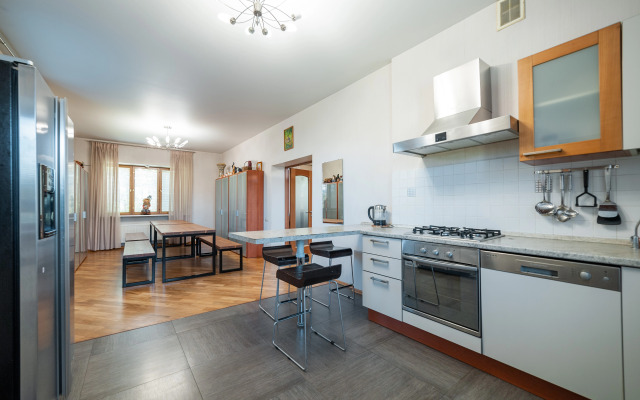 Vesna Private house