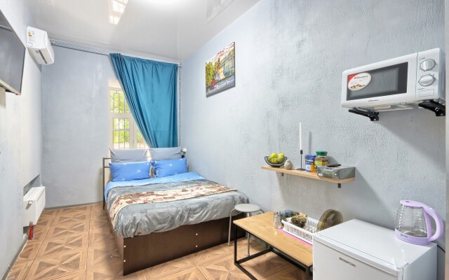 MyhomeYourhome Na Bolshom Kazachyem Pereulke Apartments