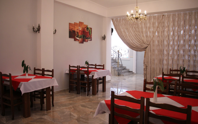 Lara Hotel