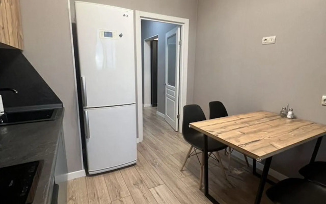 Na Ulitse Borsoyeva 77 Flat